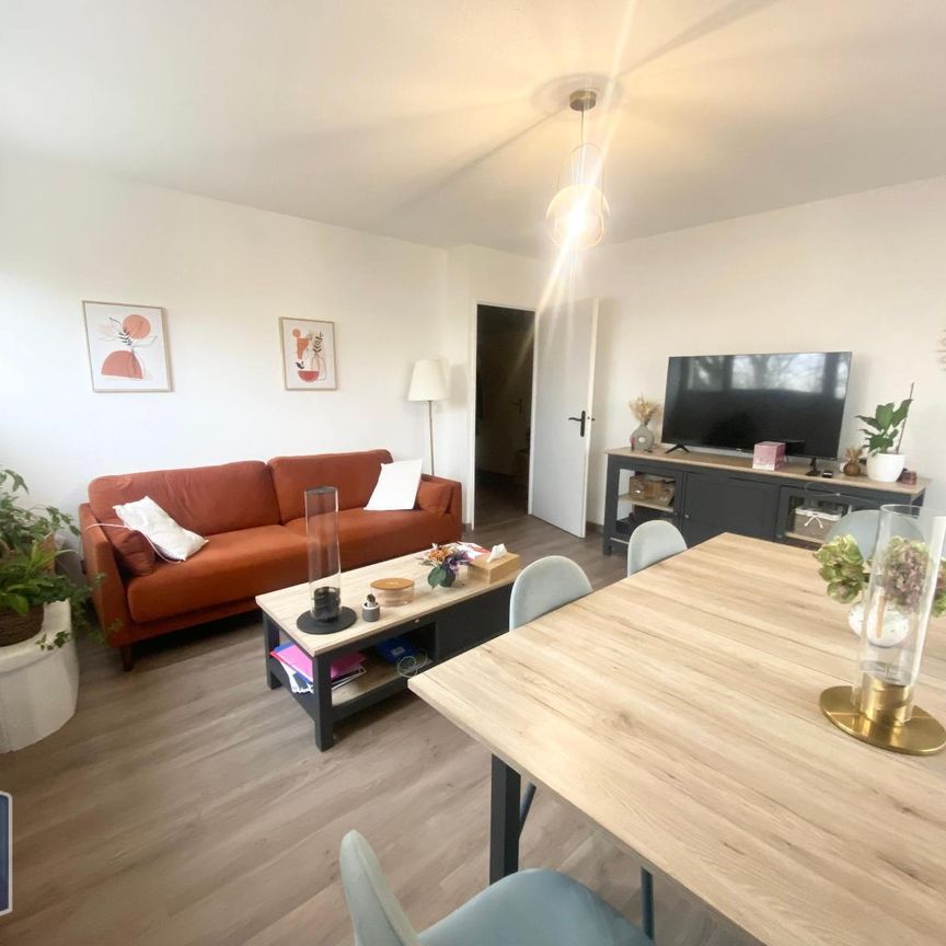 Location Appartement 2 pièces 49m² ST SAULVE 59880 - Photo 1