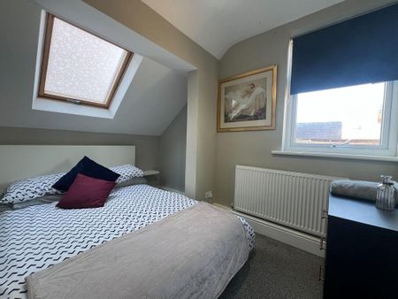 2 bedroom property to rent - Photo 2