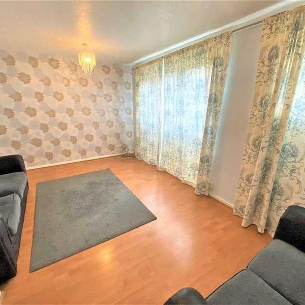 Throckmorton Road, Canning Town, E16 - Photo 1