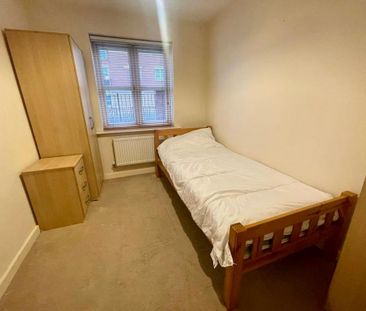 2 bedroom apartment to rent - Photo 6