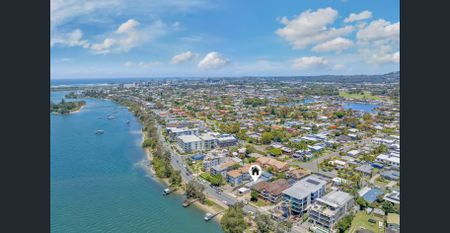 Renovated Unit on the River! - Photo 2