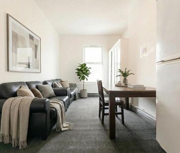 6 bedroom maisonette to rent - Photo 4