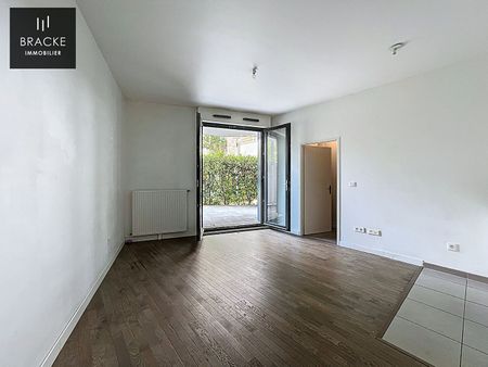 Location Appartement 1 pièce 28m² - Photo 2