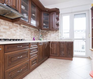 Nadštandardný 3, 5i byt v centre - Photo 1