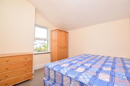 4 bedroom house to rent - Photo 4