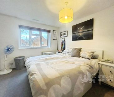 2 bedroom end of terrace house to rent - Photo 3