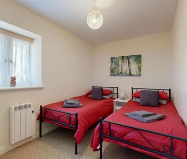 2 bedroom bungalow to rent - Photo 3