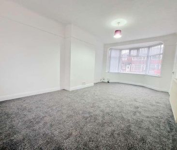 Lichfield Drive, Swinton, M27 - Photo 3