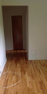 1 CH - 1 SDB - Montréal - $1,250 /mo - Photo 3