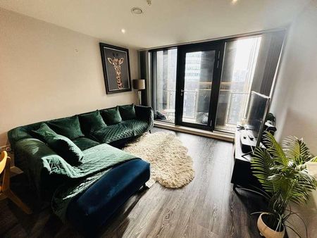 Hallmark Tower, Cheetham Hill Road, M4 - Photo 3