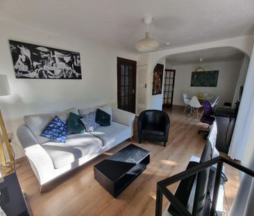 3 bedroom terraced house to rent - Photo 5