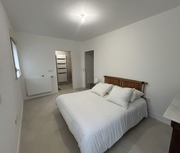 Location Appartement 3 pièces 67m² LA ROCHELLE 17000 - Photo 6