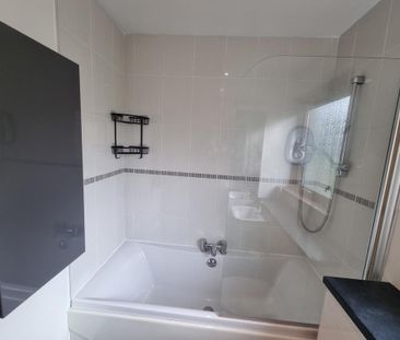 1 bedroom flat to rent - Photo 6