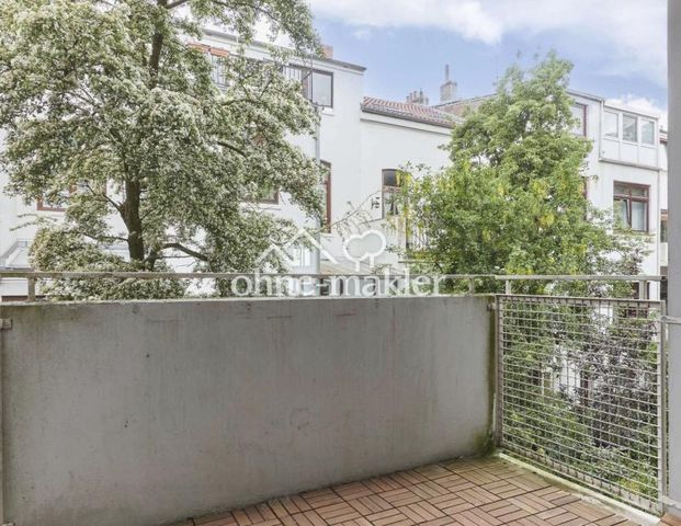 Helle 2-Zimmer-Wohnung mit Balkon & Einbauküche in Top-Lage - Photo 1