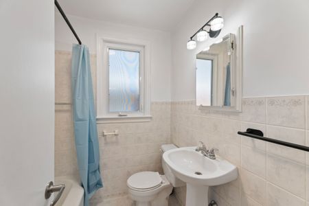 For Lease - 46 Athol Avenue, Toronto, Ontario - Photo 2