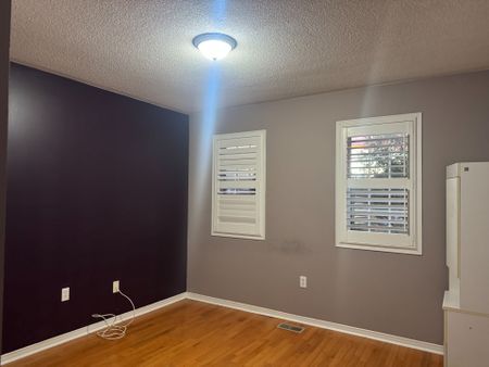 For Lease - 7 Glacier Crescent, Toronto, Ontario - Photo 4