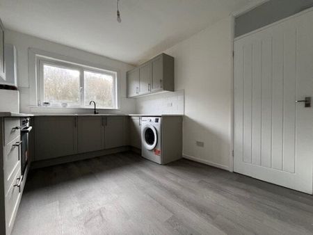 Larkfield Road, Gourock - Photo 3