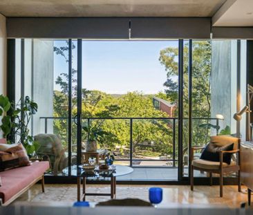 1 Bedroom Apartment in One of Canberra's Best Kept Secrets - Photo 4