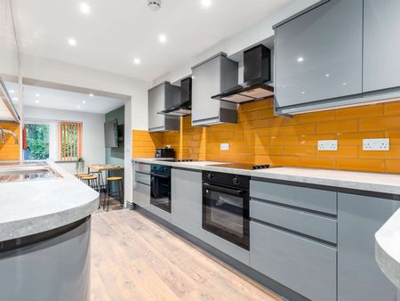 12 Gwyneth Road - Photo 4