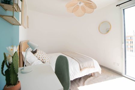 Villeurbanne - Antoine de Saint-Exupéry - Chambre 2 - Photo 5