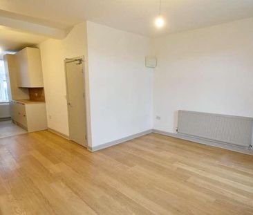 Market Street, Tottington, BL8 - Photo 1