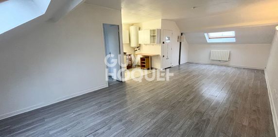 LOCATION : appartement 1 pièce (35 m²) à CALAIS - Photo 2