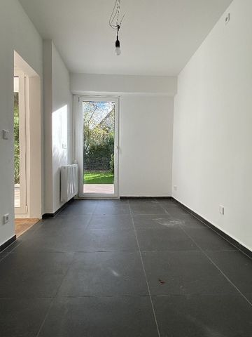 Neuss – Einfamilienhaus mit Garten An der Obererft, eine der schönsten Wohngegenden der Stadt! - Foto 4