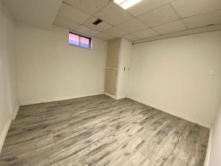 For Lease - 53 Spring Gate Boulevard, Vaughan, Ontario - Photo 4