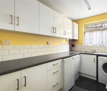 1 bedroom flat to rent - Photo 6