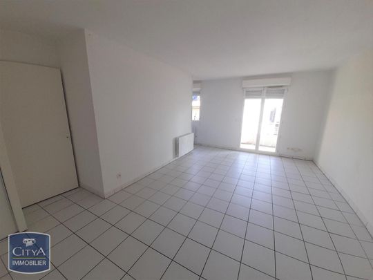 Location Appartement 2 pièces 47m² AGEN 47000 - Photo 1