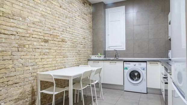 Carrer Almirall Cadarso, Valencia, Valencian Community 46005 - Photo 1