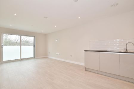 1 bedroom apartment to rent - Photo 4