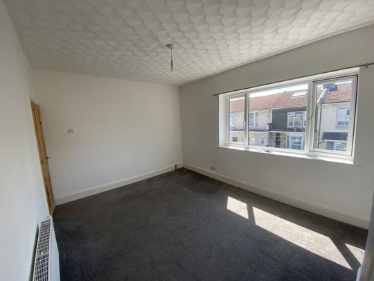 1 Bedroom, First Floor Flat - Photo 1