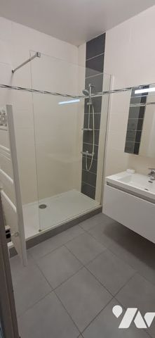 À louer – Appartement 4 pièces lumineux en plein centre de Cabourg - Photo 2