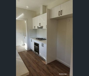 SPACIOUS 3 BEDROOM UNIT IN DOVETON - Photo 5