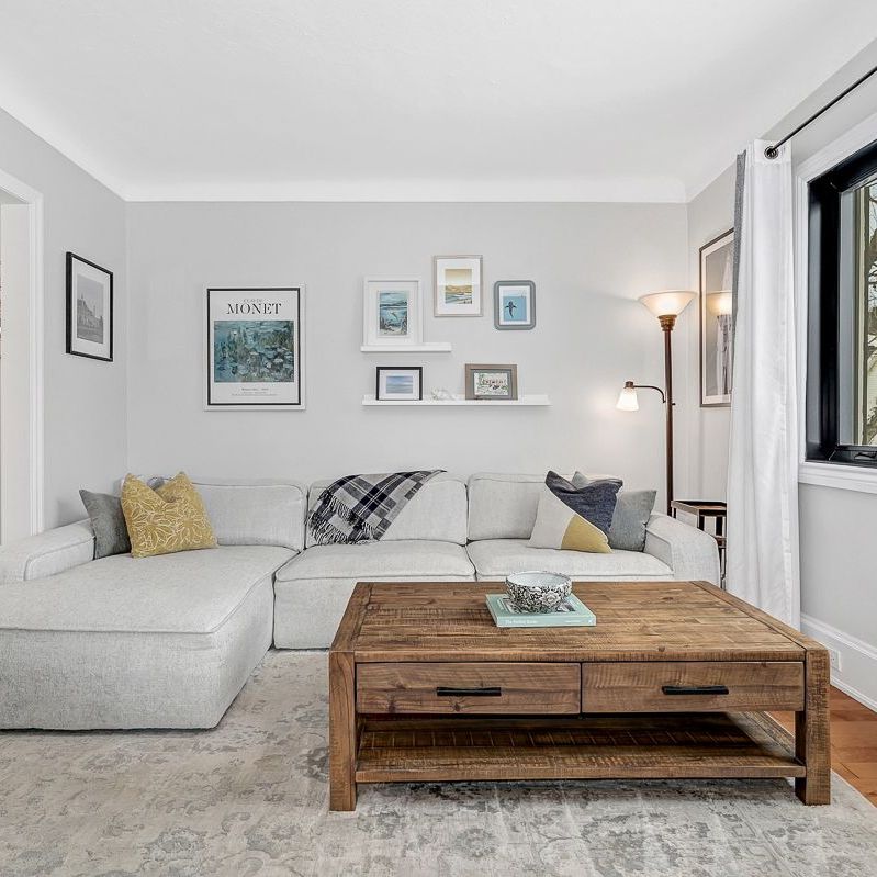 For Lease - 375 Winston Avenue, Carlingwood - Westboro and Area, Ontario - Photo 1