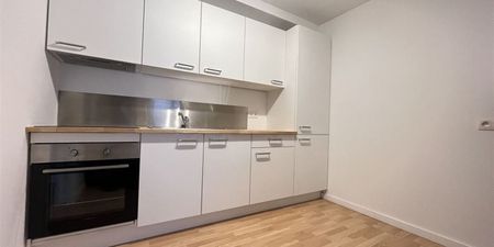 Appartement te huur in Tournai voor € 675 met 1 slaapkamer - Photo 4