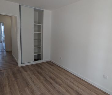 location Appartement T3 DE 62.48m² À COLOMBES - Photo 5