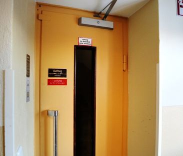 Lehen: Einzimmerwohnung sucht Single! Sofortbezug! Klein, fein - Ha... - Photo 2