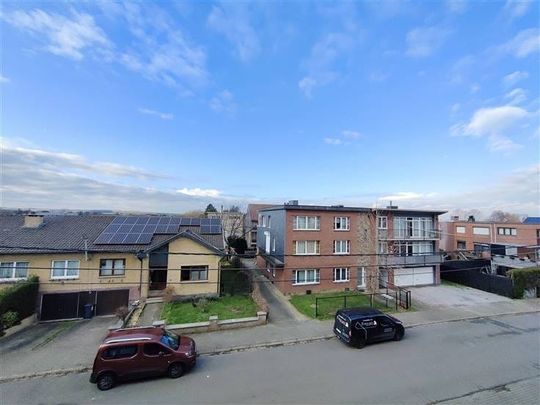 Appartement te huur - Photo 1