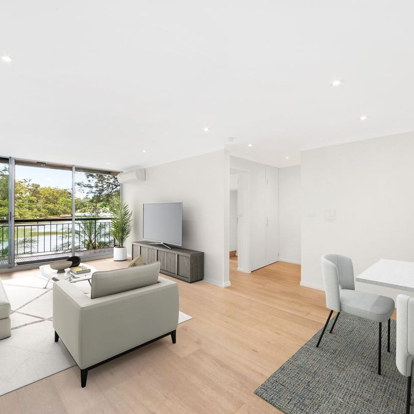 Direct Water Front Living Offering Idyllic Lifestyle - Photo 1