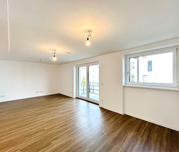 Moderne, familiengerechte 5-Zimmer-Wohnung mit Balkon - Photo 1
