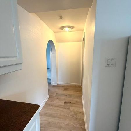 Apartment 3 1/2 for rent - Photo 4