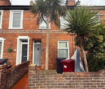 Terraced house to rent - Photo 6