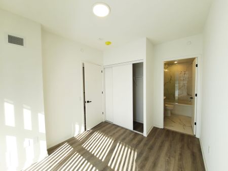 For Lease - 8 Interchange Way Unit# 901, Vaughan, Ontario - Photo 2