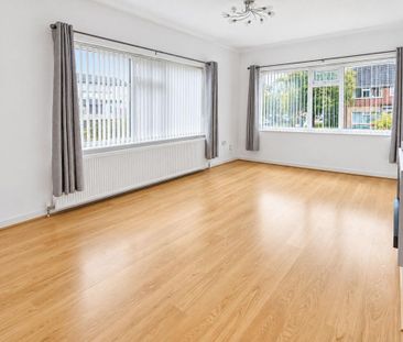 4 bedroom semi-detached house to rent - Photo 2
