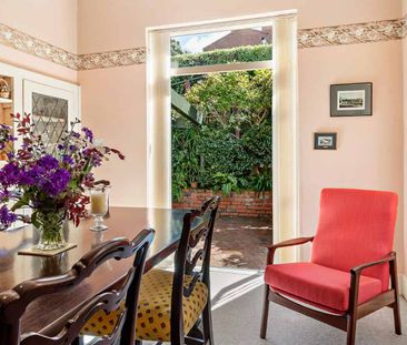 Beauty in Wadestown - Photo 4