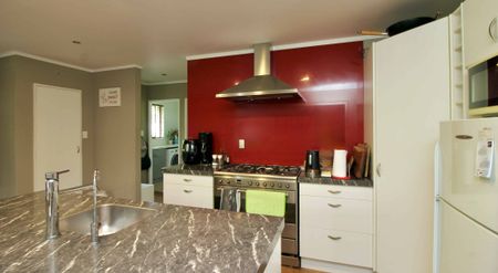 99 Tui Crescent - Photo 4