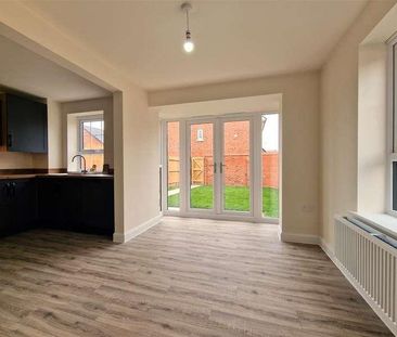 Dionard Drive, New Lubbesthorpe, Leicester, LE19 - Photo 4