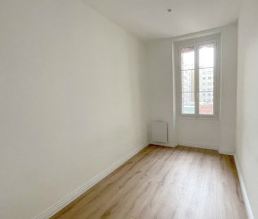 Location Appartement 2 pièces 30m² NICE 06300 - Photo 2